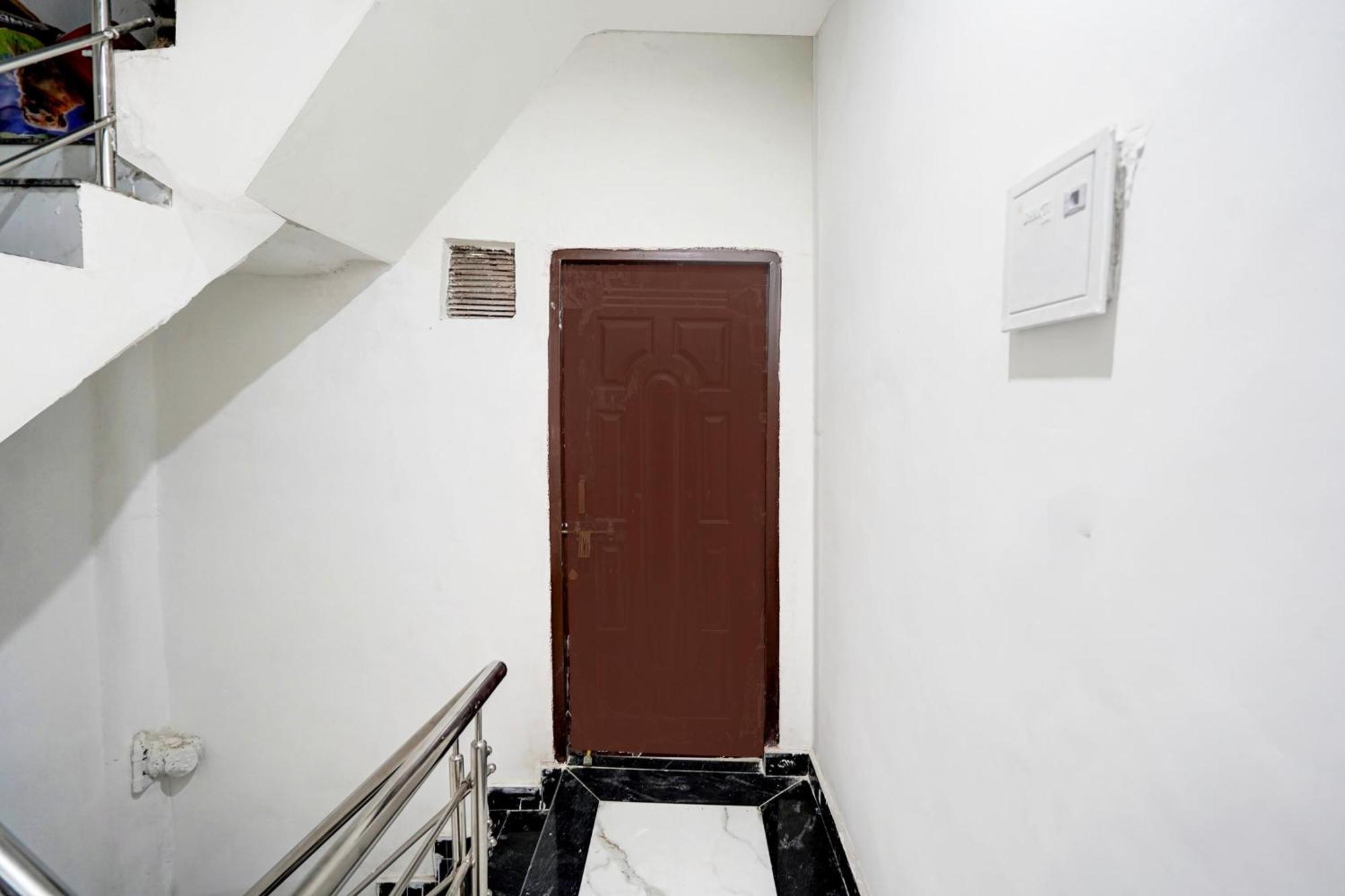 Hotel O Laxmi Guest House Varanasi Dış mekan fotoğraf